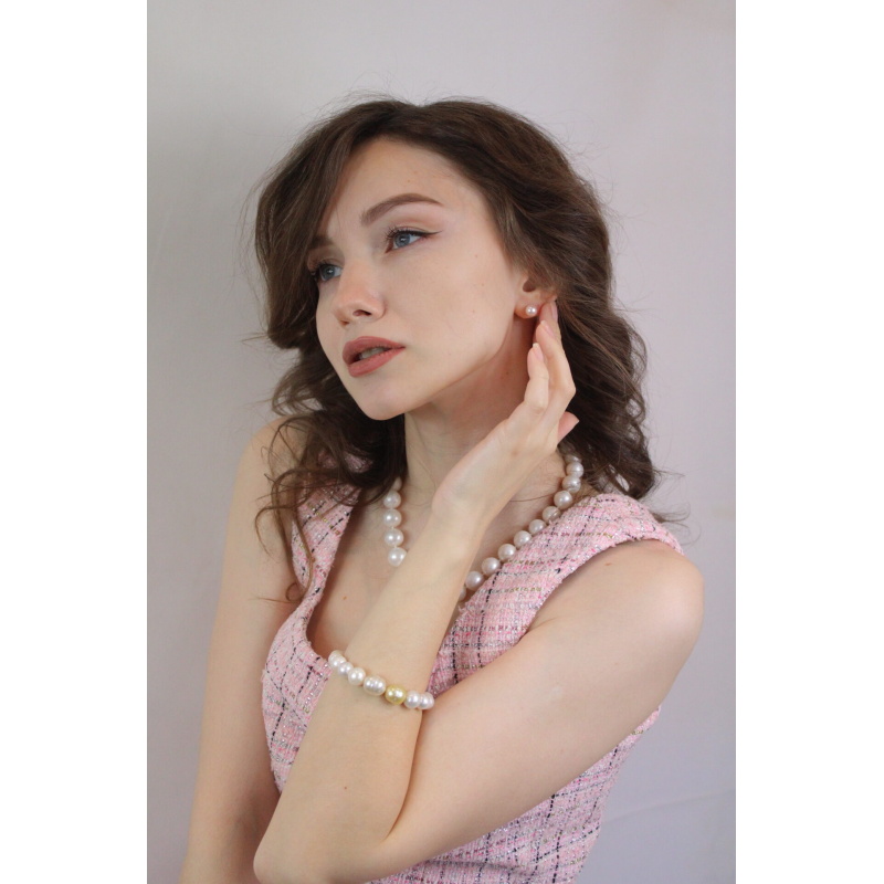 Witte freshwater Edison pearls 9x14mm round collier